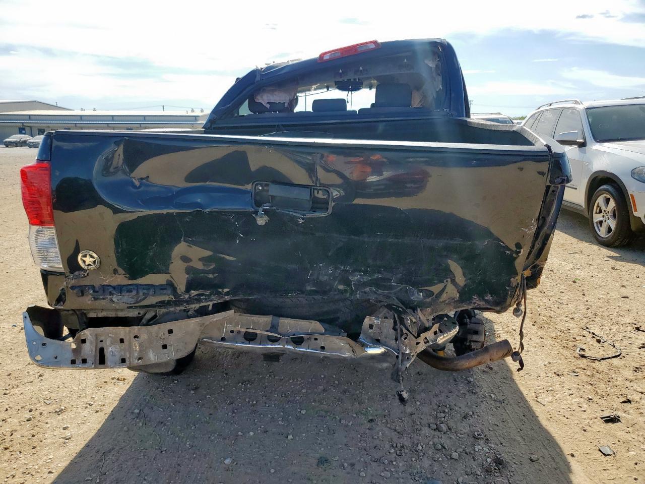 2011 Toyota Tundra Crewmax Sr5 VIN: 5TFEM5F10BX026132 Lot: 69464705