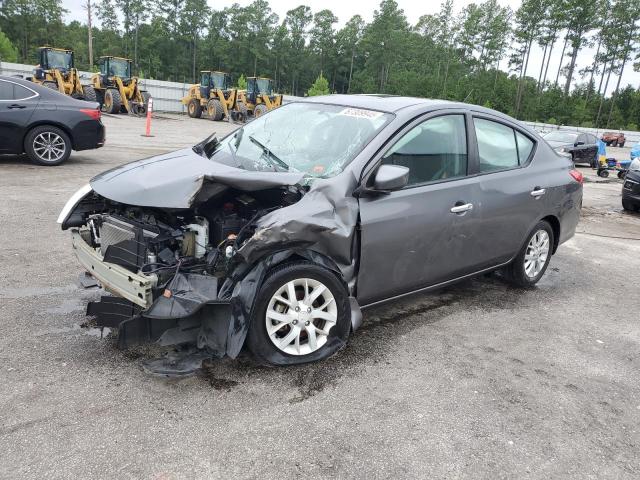  NISSAN VERSA 2019 Szary
