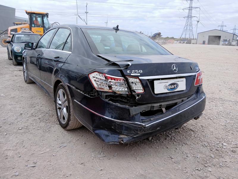 2012 MERCEDES-BENZ E250 AVANTGARDE CDI BLUE- 