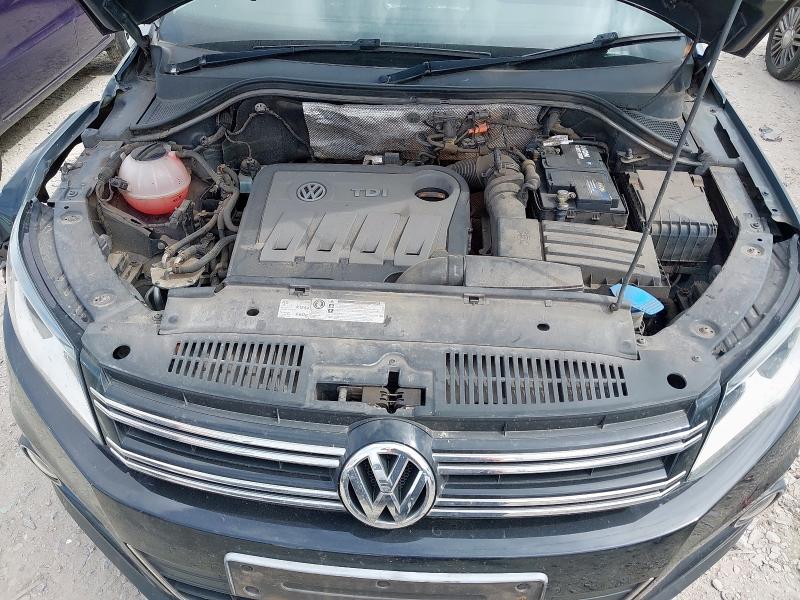 2012 VOLKSWAGEN TIGUAN SE