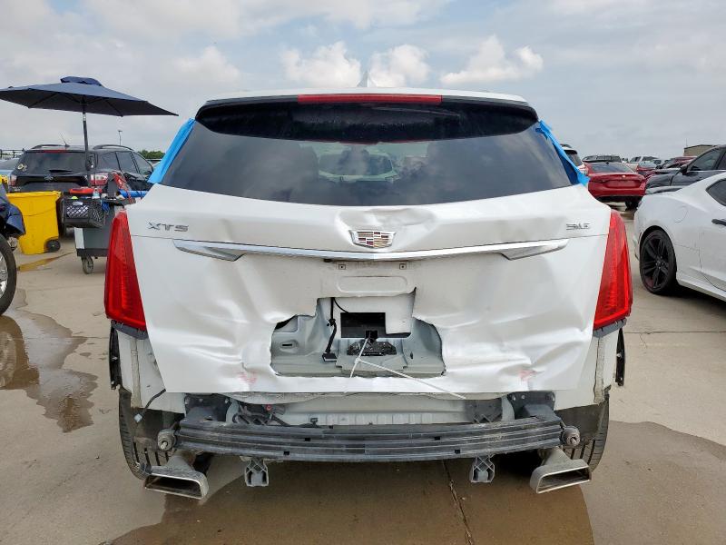  CADILLAC XT5 2017 White