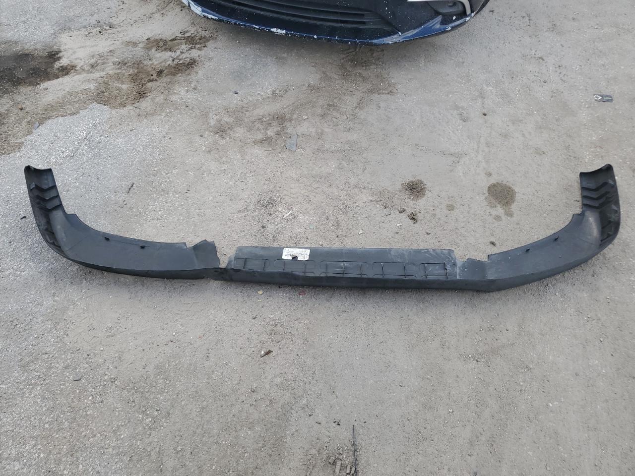 2015 Chevrolet Express G2500 VIN: 1GCWGFCF3F1103800 Lot: 67858295