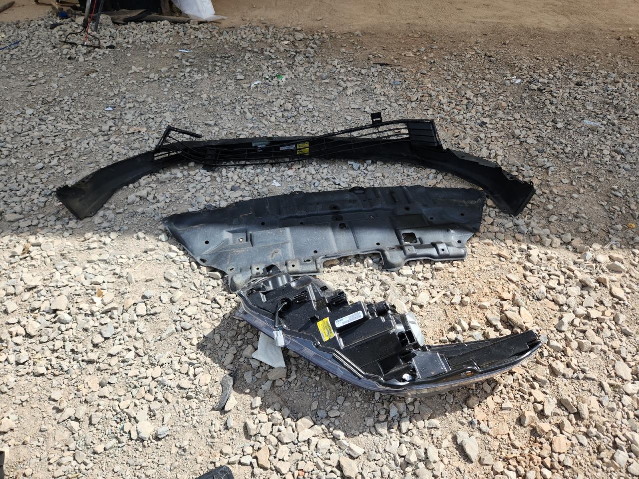 2017 Toyota Highlander Limited VIN: 5TDYZRFH7HS208380 Lot: 70395435