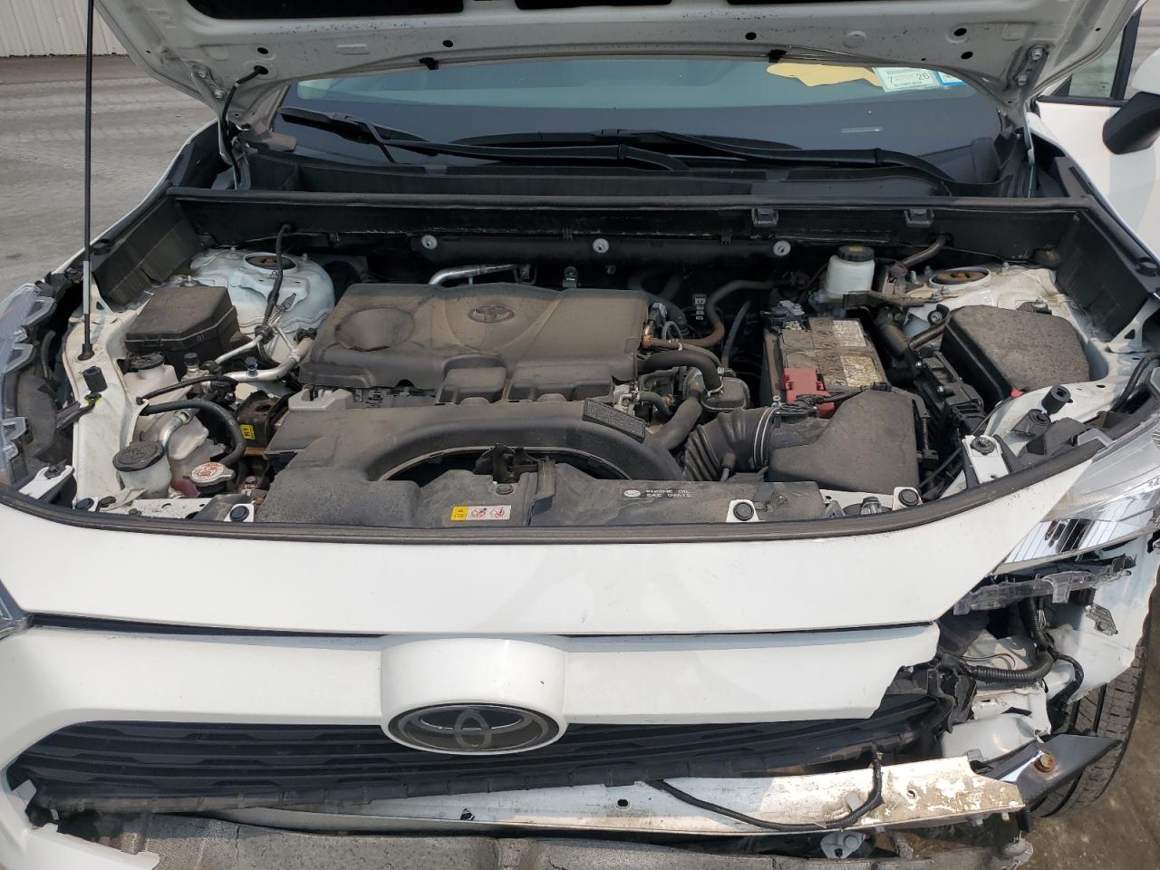 2020 Toyota Rav4 Xle VIN: 2T3P1RFV8LW126657 Lot: 67572025