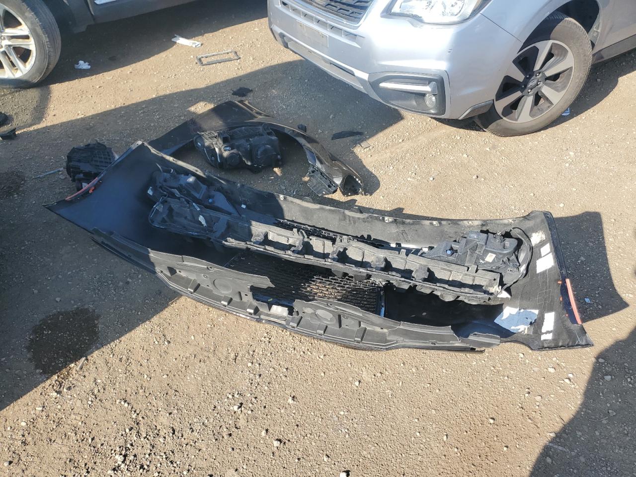 2015 Chrysler 300 Limited VIN: 2C3CCARGXFH782052 Lot: 68127135