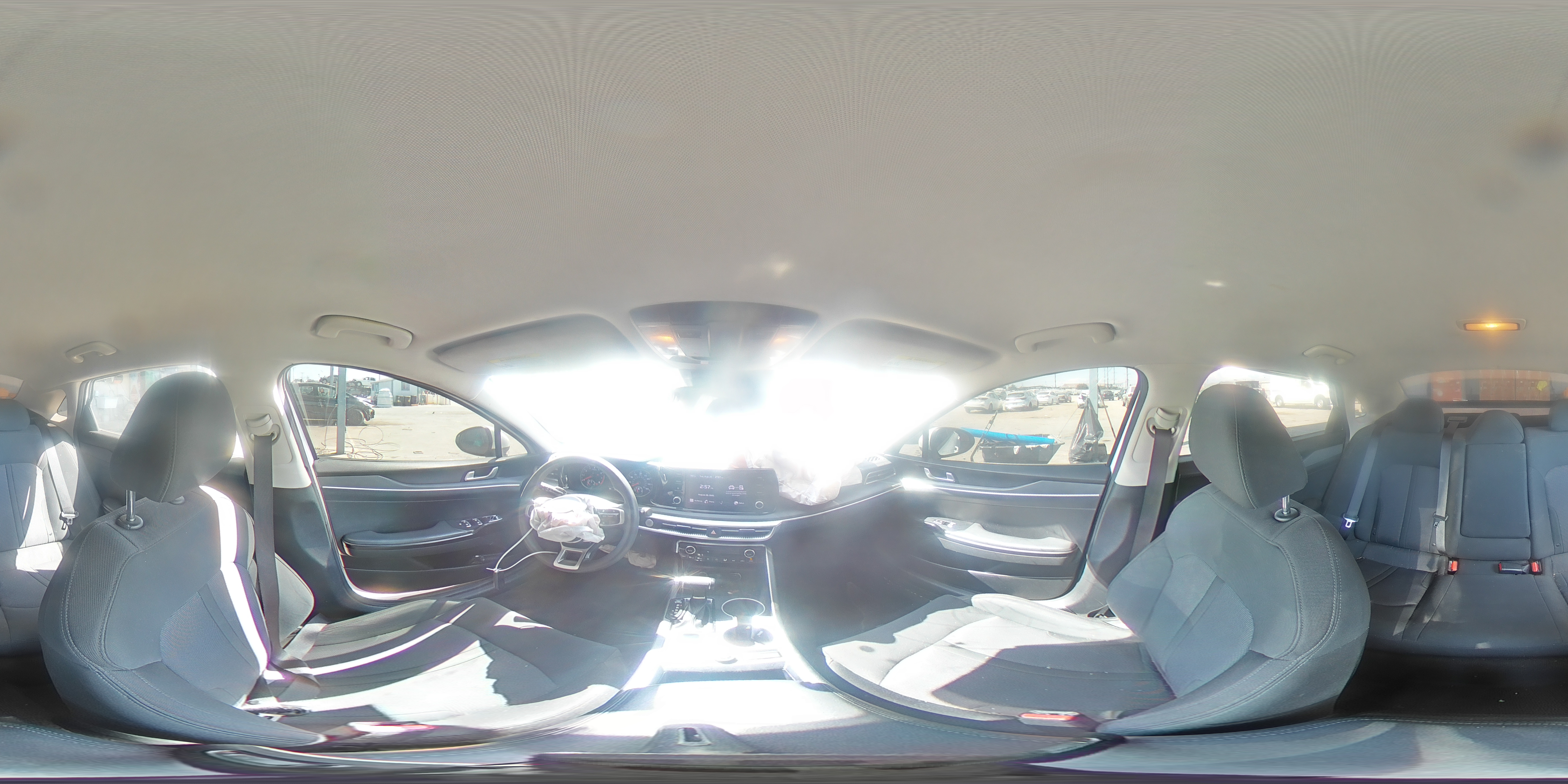 2022 Kia K5 Lxs VIN: 5XXG14J27NG142841 Lot: 70409175