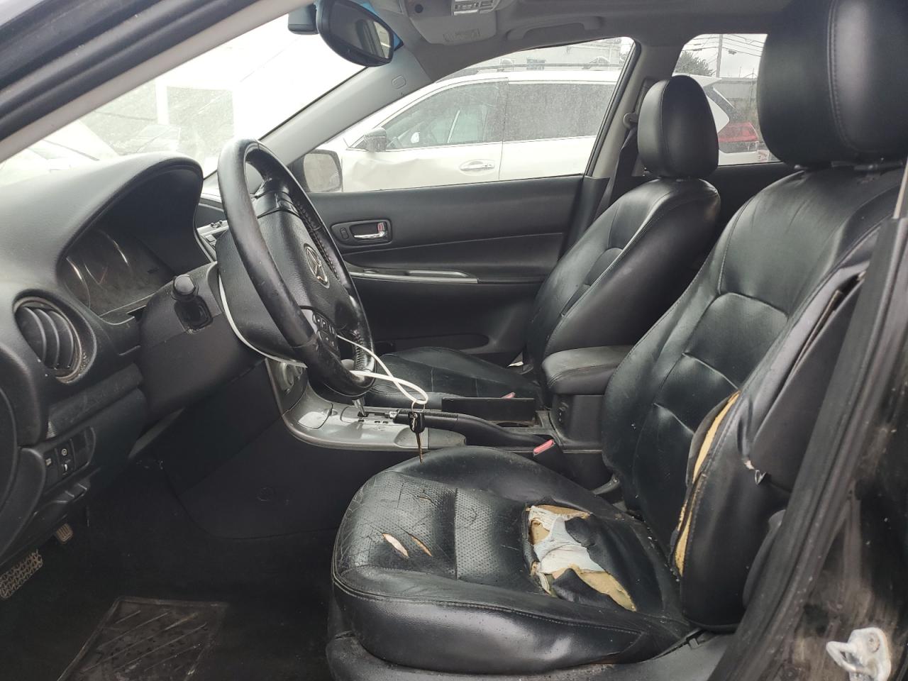 2005 Mazda 6 S VIN: 1YVHP84D355M28529 Lot: 70140425