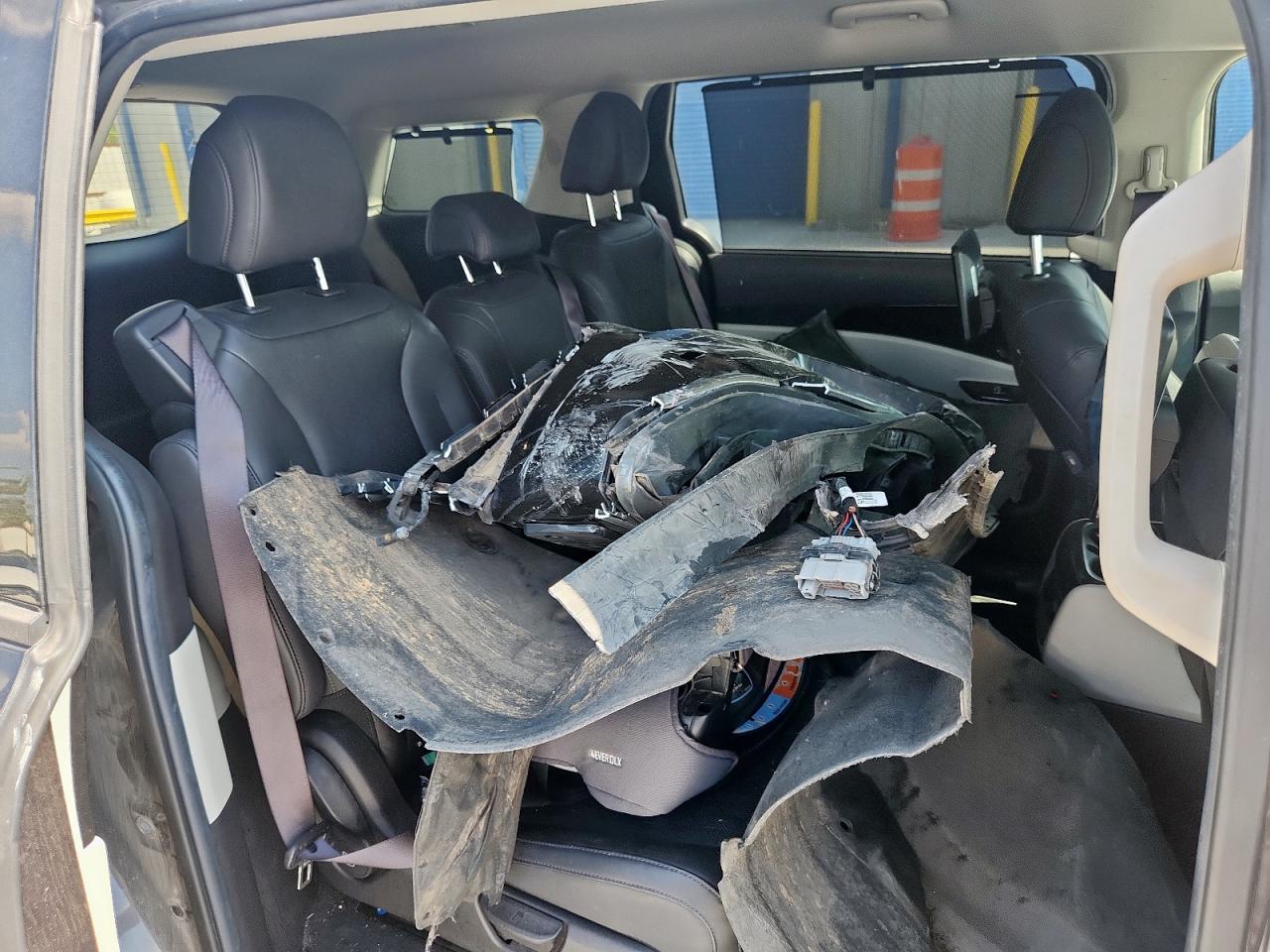 2022 Kia Carnival Sx Prestige VIN: KNDNE5H39N6061502 Lot: 69515625