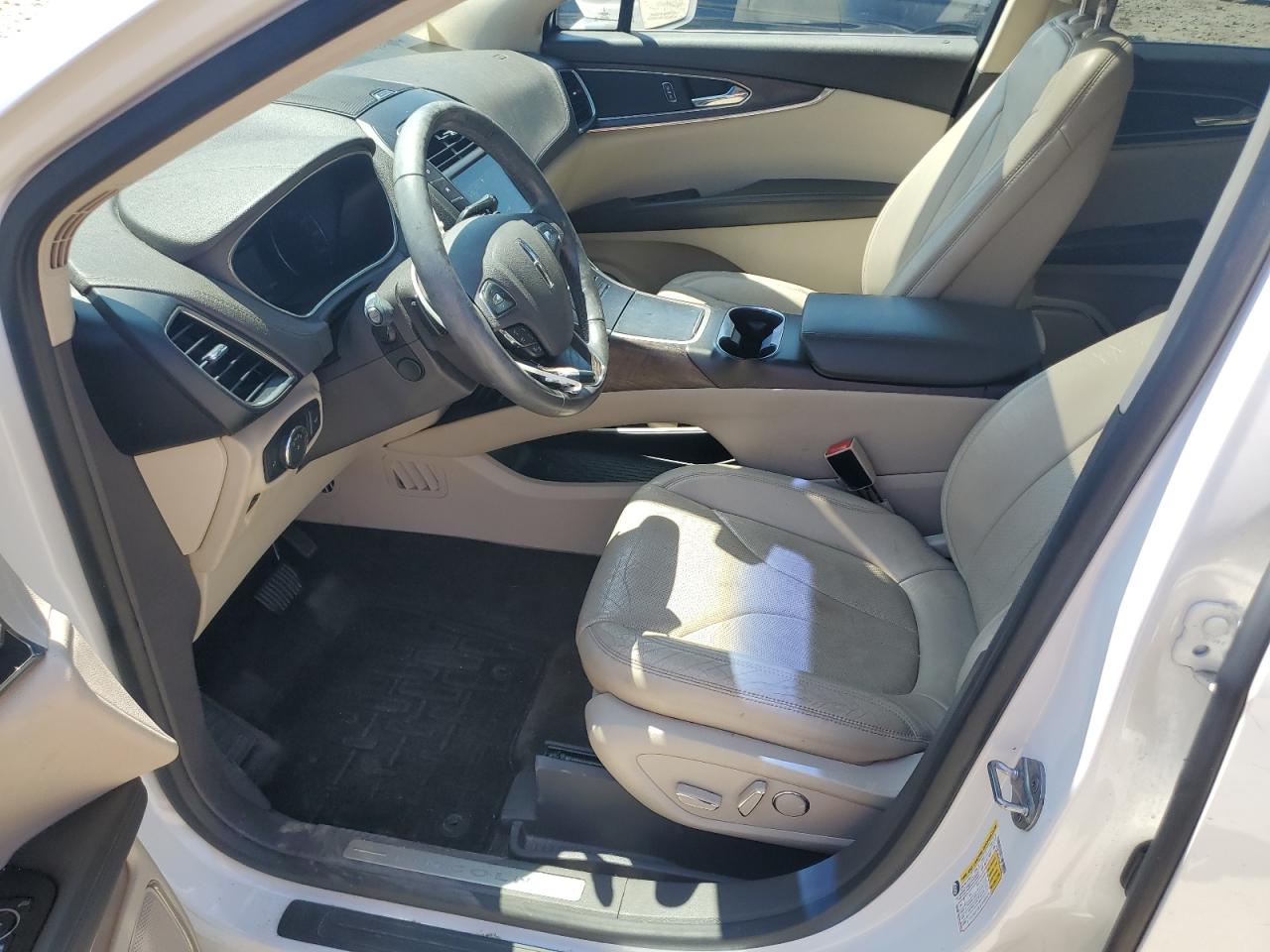 2016 Lincoln Mkx Reserve VIN: 2LMTJ8LR1GBL76010 Lot: 67287315