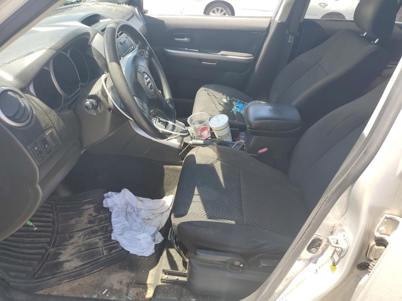 2006 Suzuki Grand Vitara Premium VIN: JS3TE943264101700 Lot: 70592575