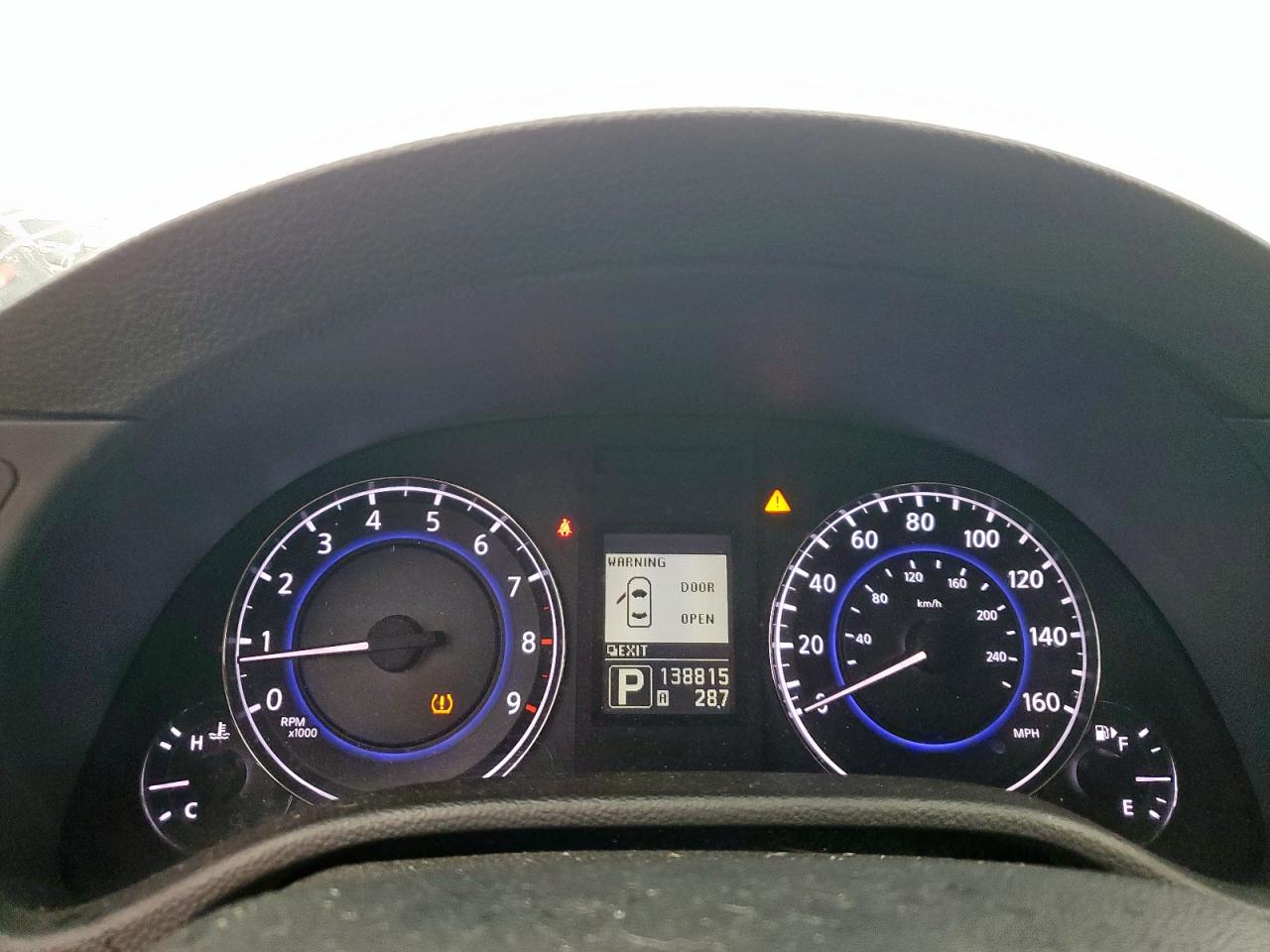 2010 Infiniti G37 Base VIN: JN1CV6AP1AM203098 Lot: 63942355