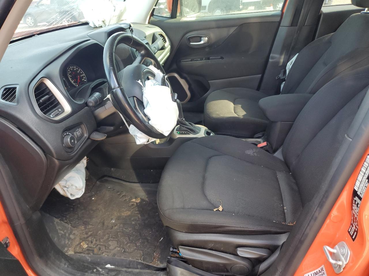 2017 Jeep Renegade Latitude VIN: ZACCJABB3HPG14464 Lot: 70368385