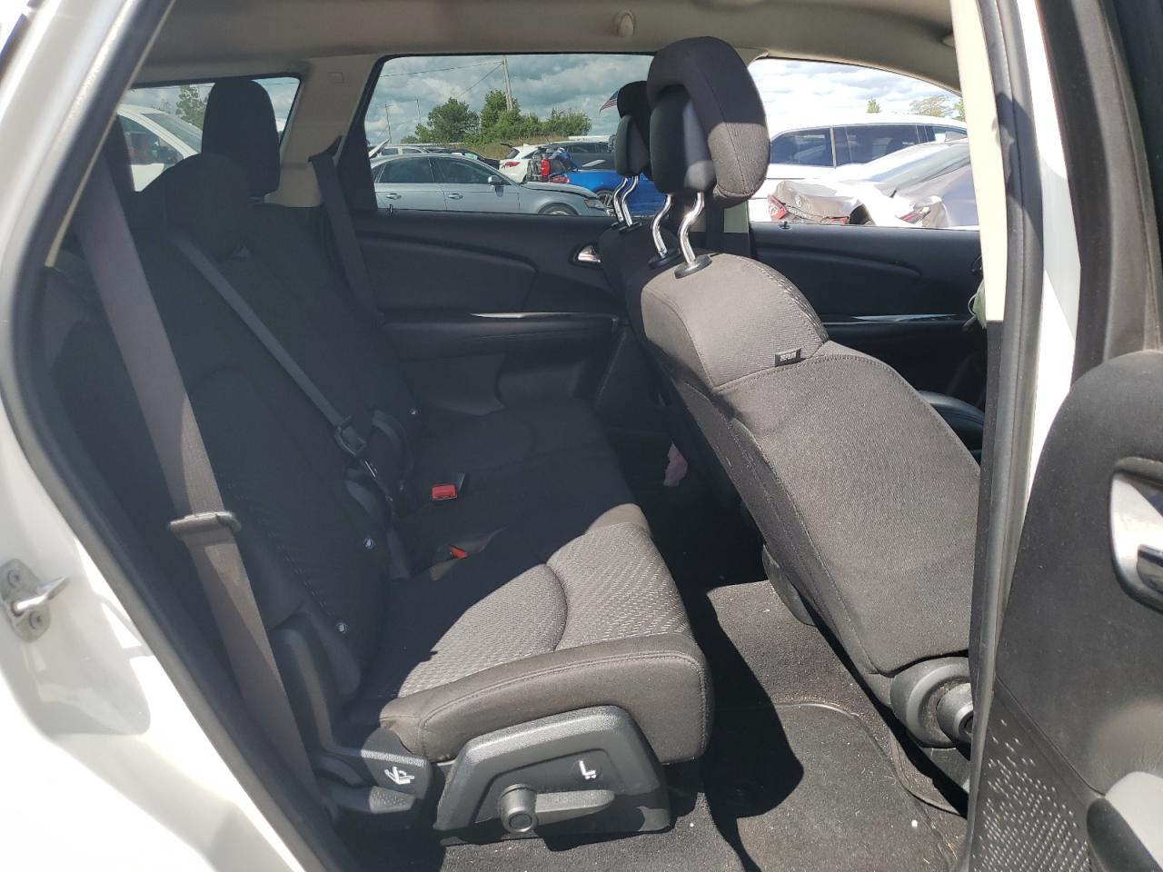 2017 Dodge Journey Se VIN: 3C4PDCAB4HT574037 Lot: 69645995