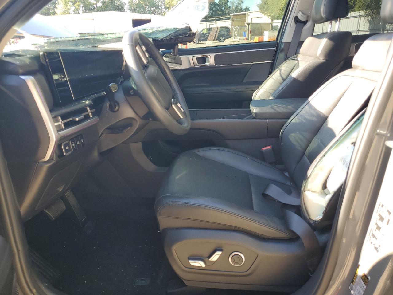 2024 Hyundai Santa Fe Limited VIN: 5NMP44GLXRH035555 Lot: 70585975
