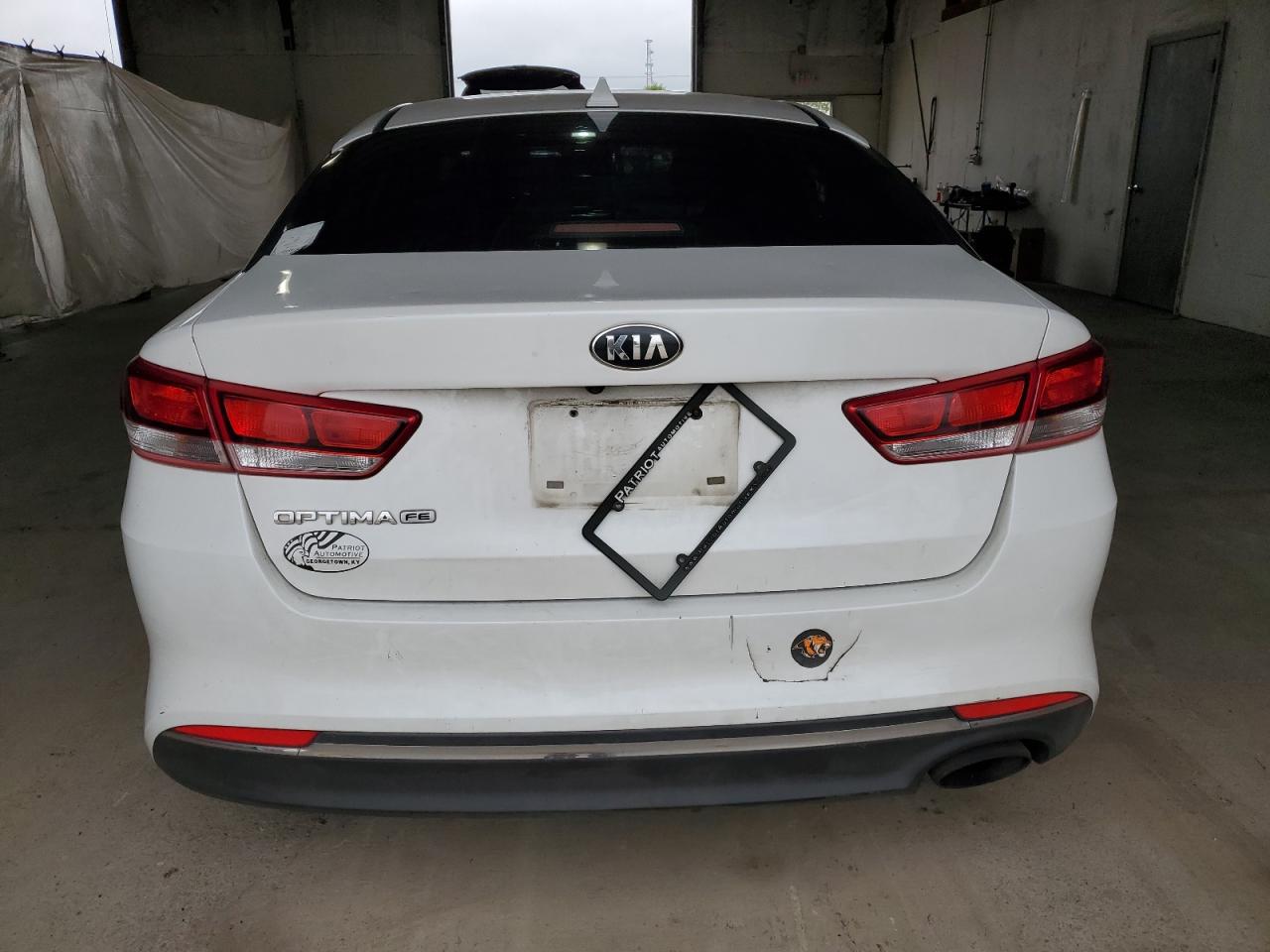 2017 Kia Optima Lx VIN: 5XXGT4L33HG166414 Lot: 69968245