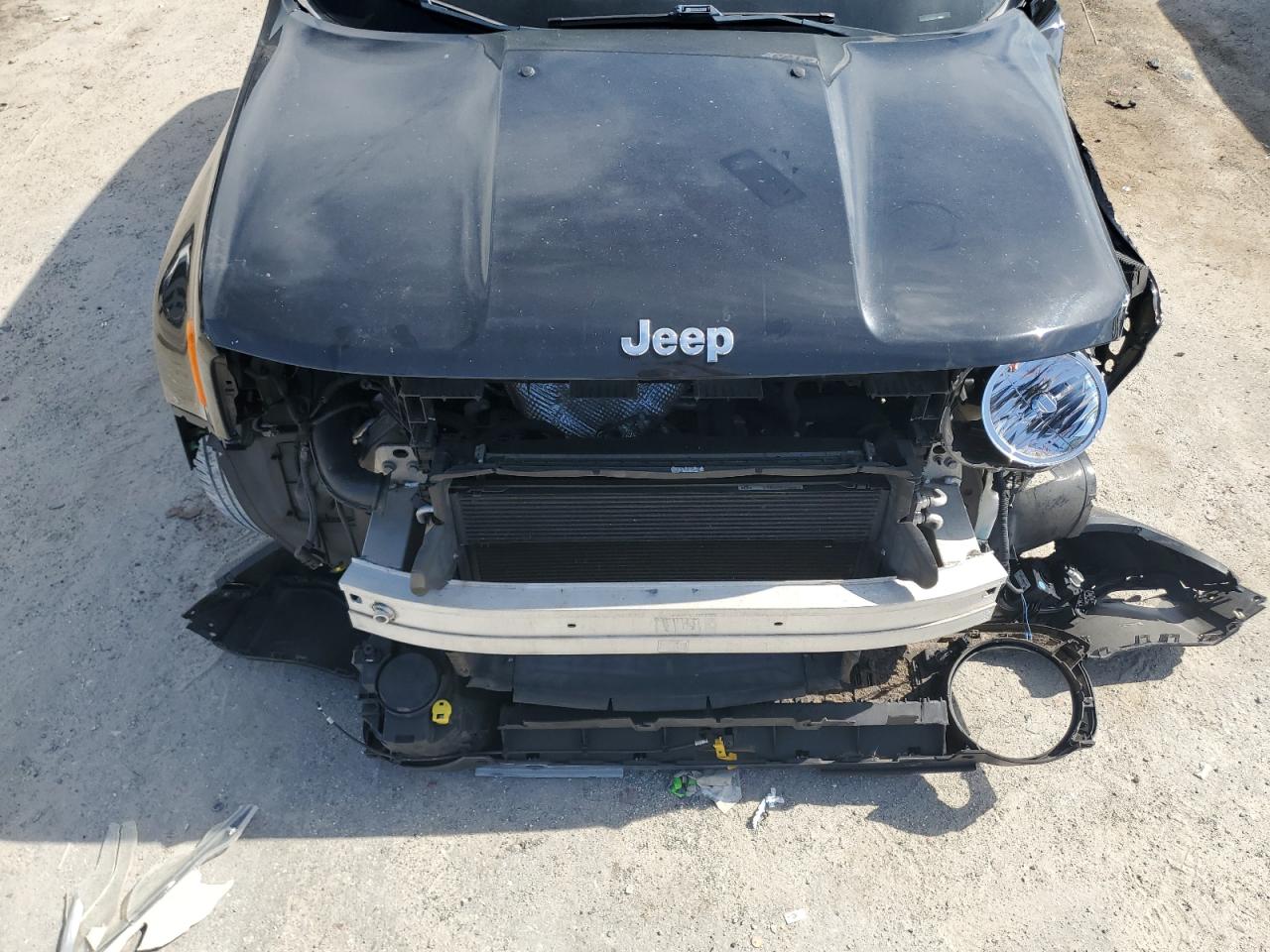 2015 Jeep Renegade Latitude VIN: ZACCJABT4FPC06657 Lot: 68737385