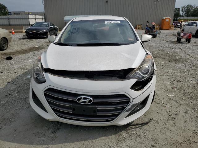  HYUNDAI ELANTRA 2017 Biały