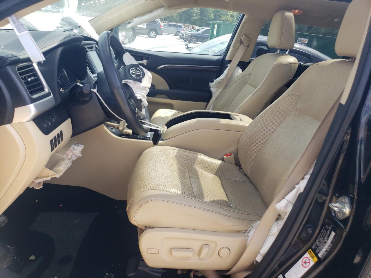 2015 Toyota Highlander Limited VIN: 5TDYKRFH6FS077945 Lot: 67921355