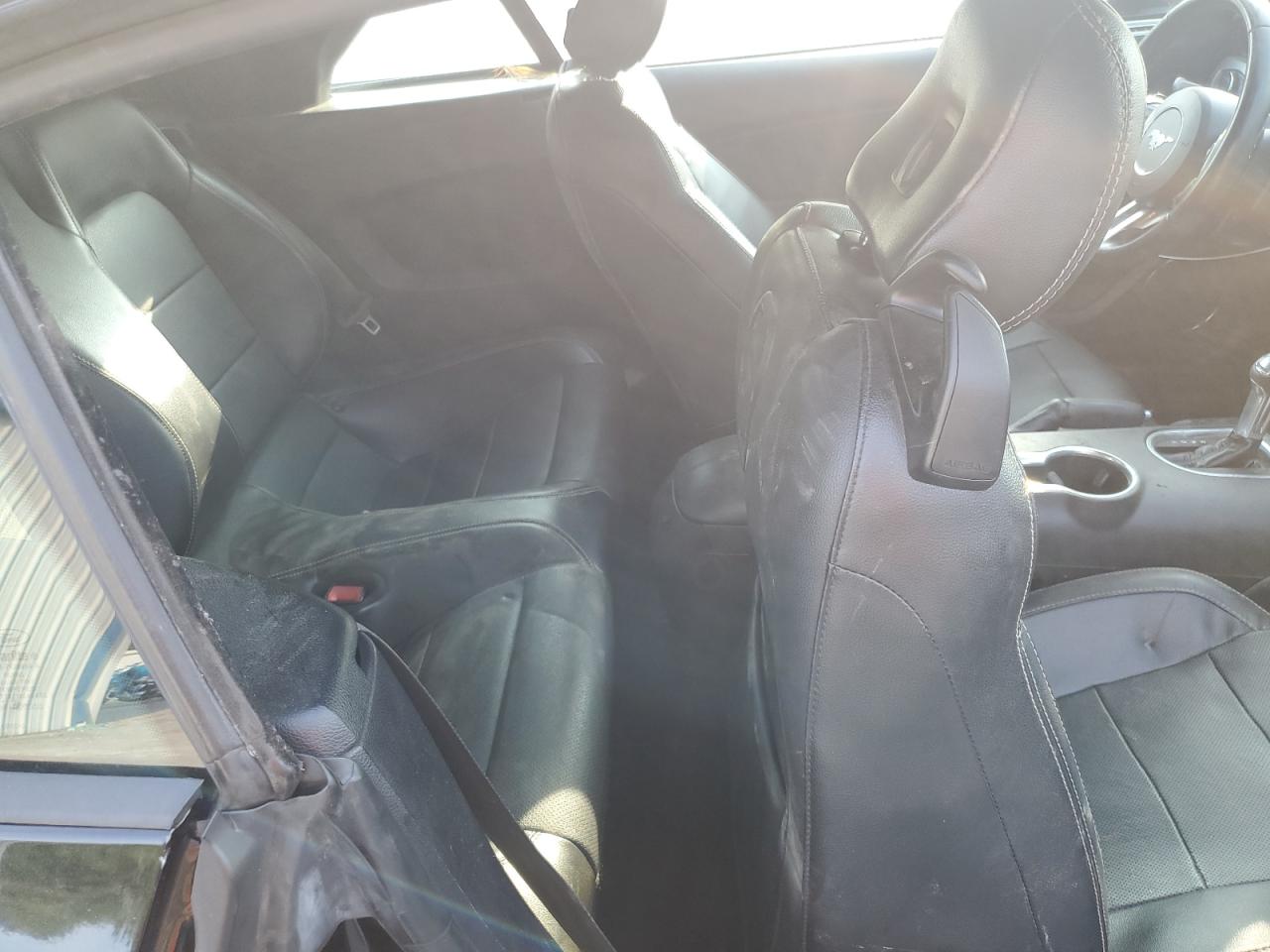 2020 Ford Mustang VIN: 1FATP8UH2L5131371 Lot: 69232595