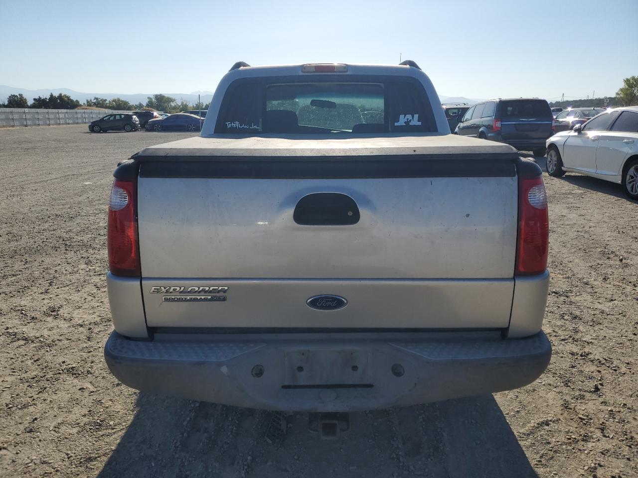 2004 Ford Explorer Sport Trac VIN: 1FMZU77K24UB76246 Lot: 69156025