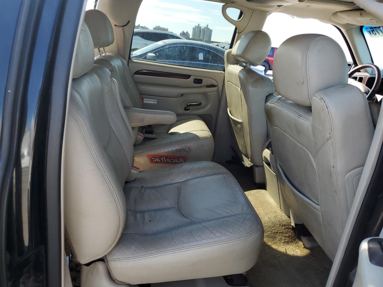 2003 Cadillac Escalade Esv VIN: 3GYFK66N43G219046 Lot: 68372775