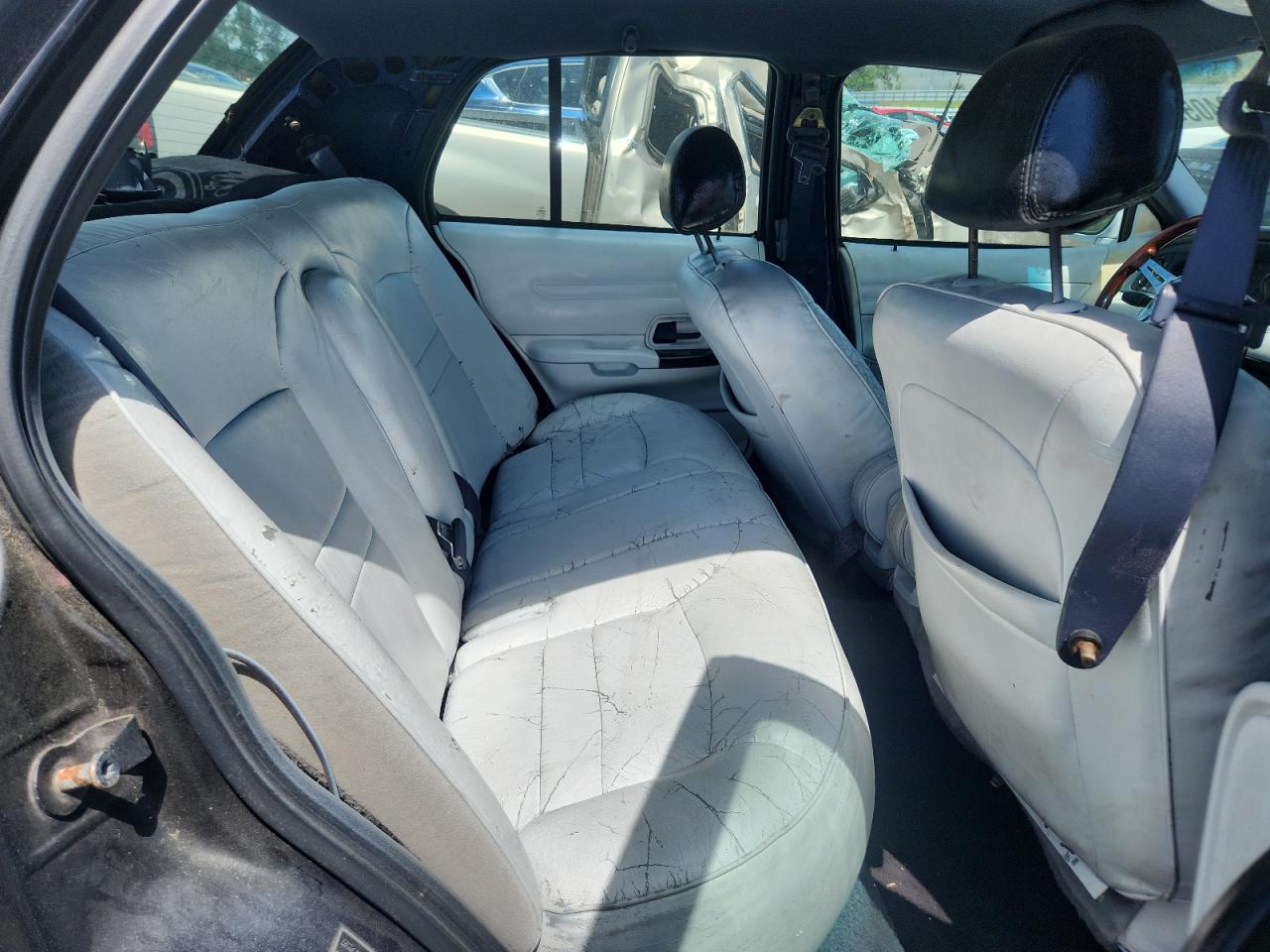 2001 Ford Crown Victoria Police Interceptor VIN: 2FAFP71W81X192052 Lot: 68682405