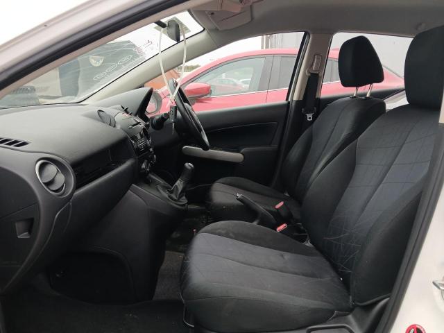 2014 MAZDA 2 SE