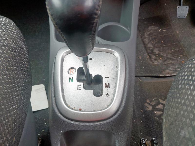 2011 TOYOTA AYGO GO VV