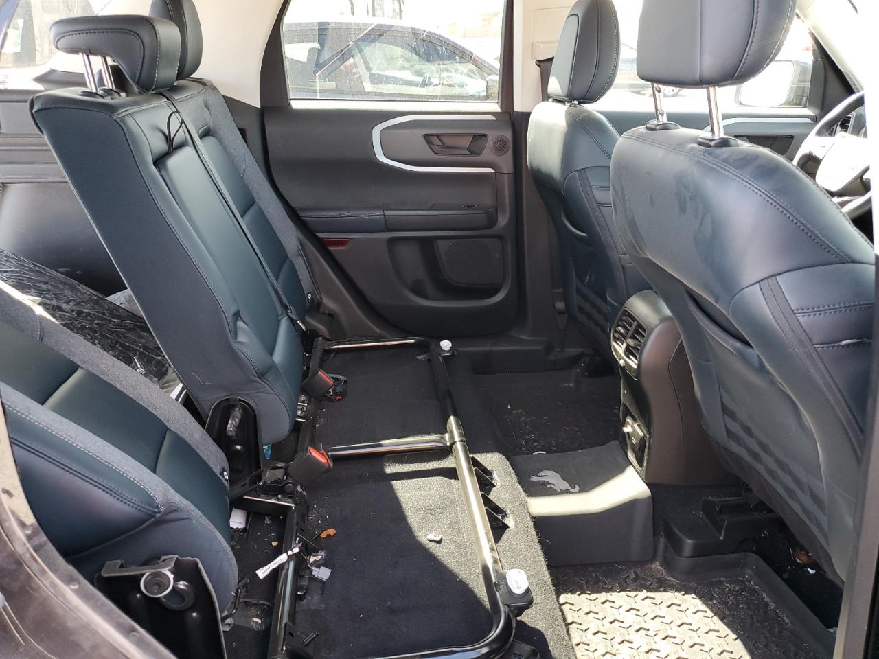 2024 Ford Bronco Sport Outer Banks VIN: 3FMCR9C61RRE08393 Lot: 69779555