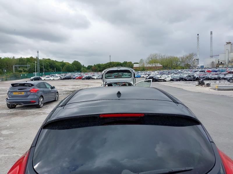 2014 FORD FOCUS ZETEC 105 