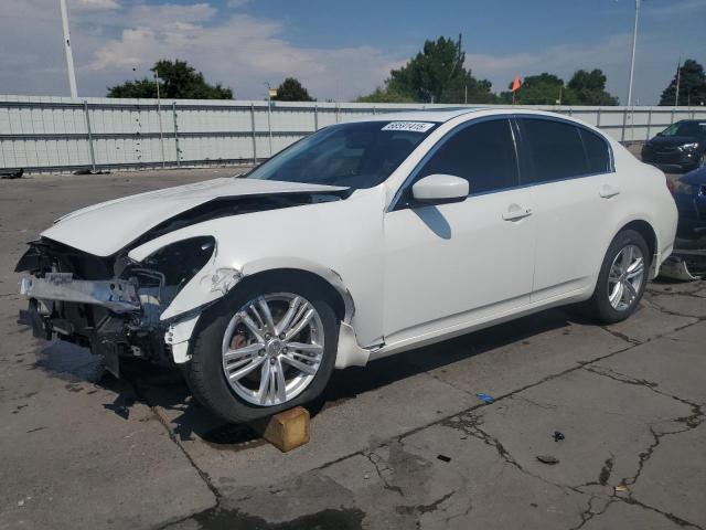 INFINITI G37 2013 Biały