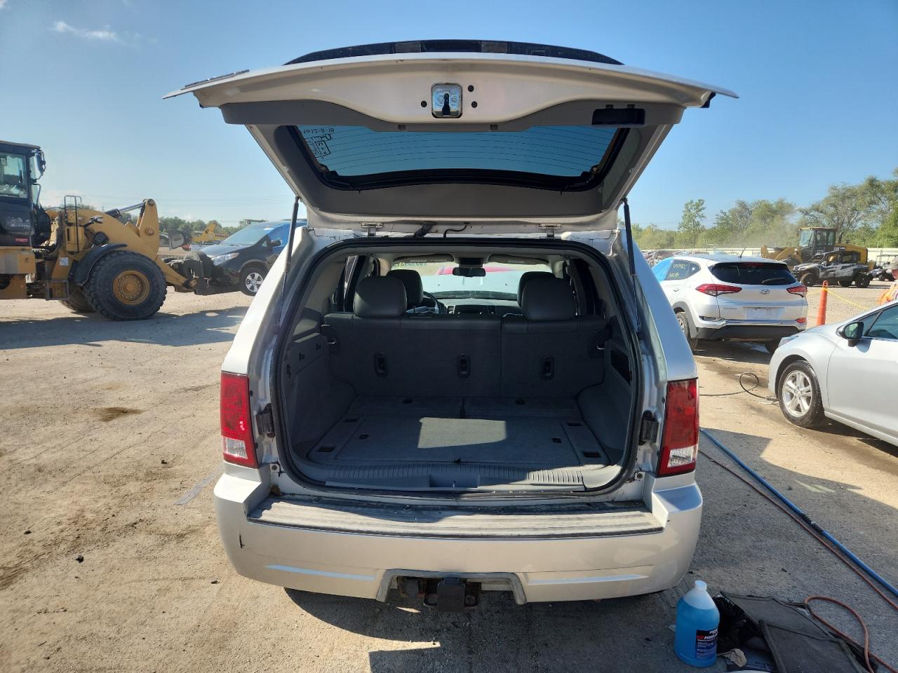 2007 Jeep Grand Cherokee Laredo VIN: 1J8GR48K47C604766 Lot: 69139315