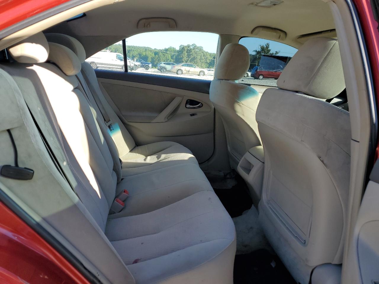 2010 Toyota Camry Base VIN: 4T1BF3EK7AU070832 Lot: 70220625