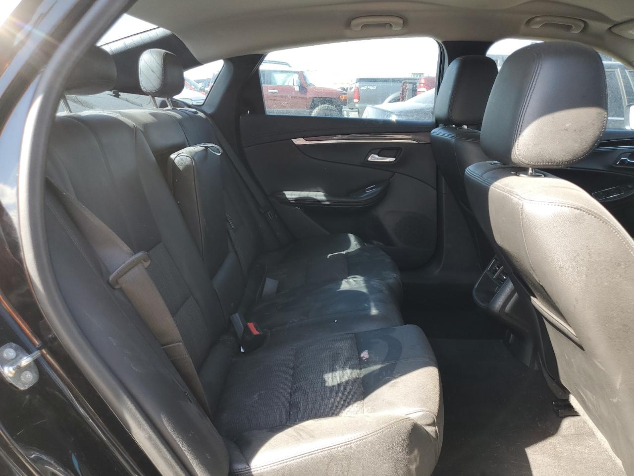 2017 Chevrolet Impala Lt VIN: 2G1105S30H9187520 Lot: 69028835