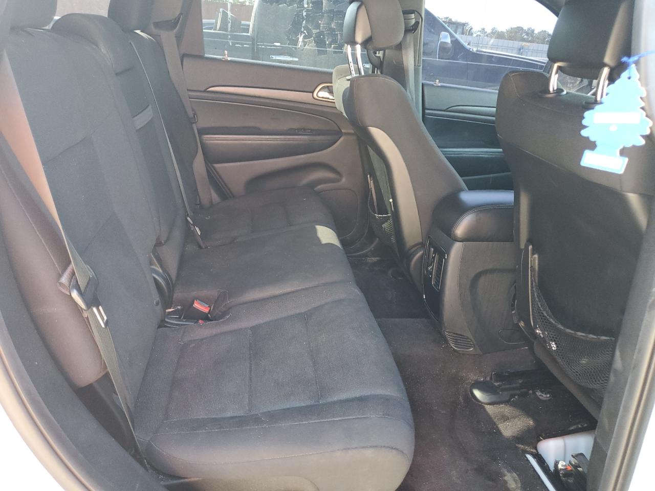 2017 Jeep Grand Cherokee Laredo VIN: 1C4RJEAG6HC805198 Lot: 69124895