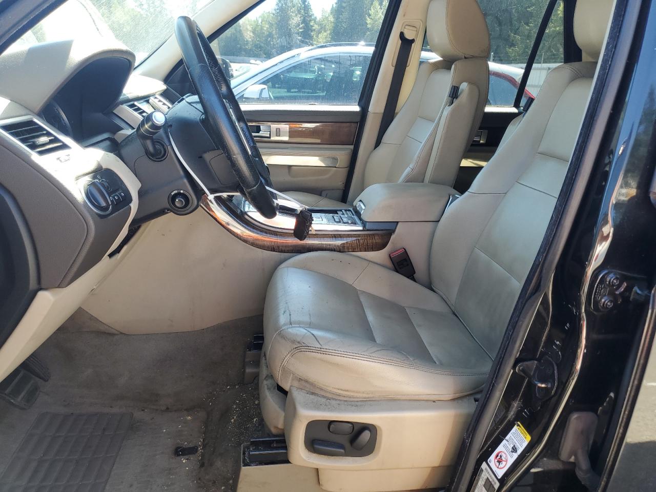 2013 Land Rover Range Rover Sport Hse VIN: SALSF2D48DA811232 Lot: 68793295