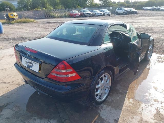 2000 MERCEDES BENZ SLK