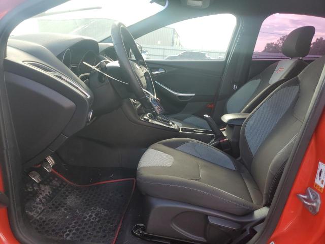  FORD FOCUS 2016 Red