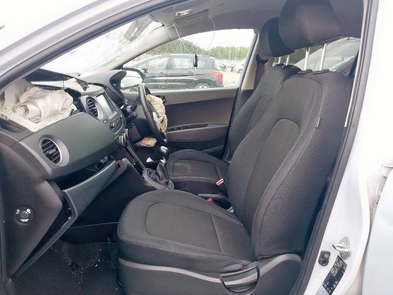 2019 HYUNDAI I10 PLAY