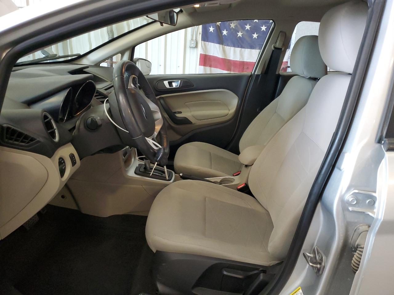 2014 Ford Fiesta Se VIN: 3FADP4EJ7EM206092 Lot: 70720995