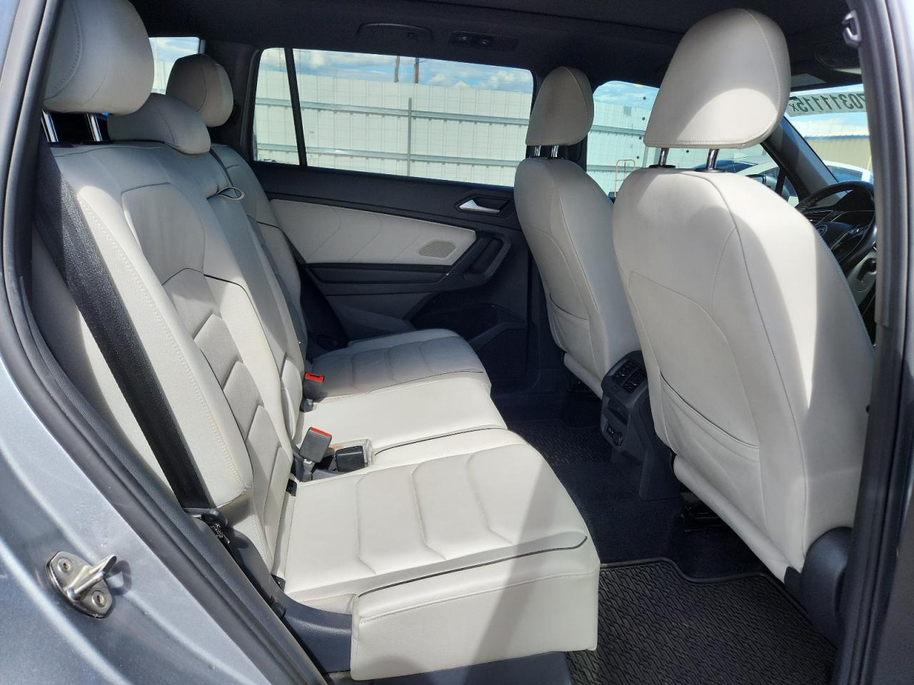 2020 Volkswagen Tiguan Sel Premium R-Line VIN: 3VV4B7AX3LM118546 Lot: 70311115