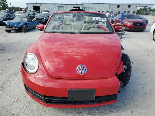 Кабриолеты VOLKSWAGEN BEETLE 2016 Красный