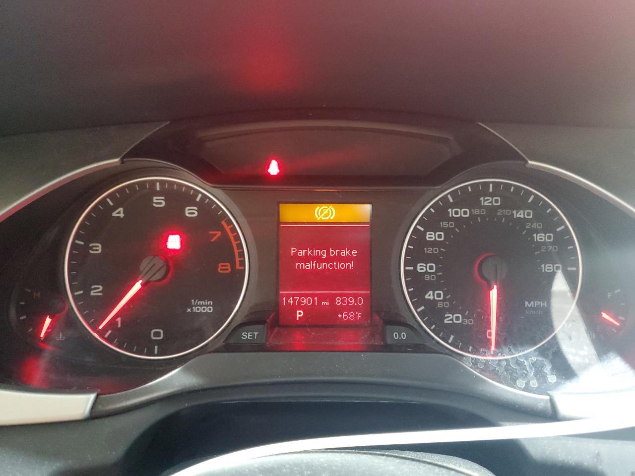 2011 Audi A4 Premium VIN: WAUSFAFL5BA015599 Lot: 70640055