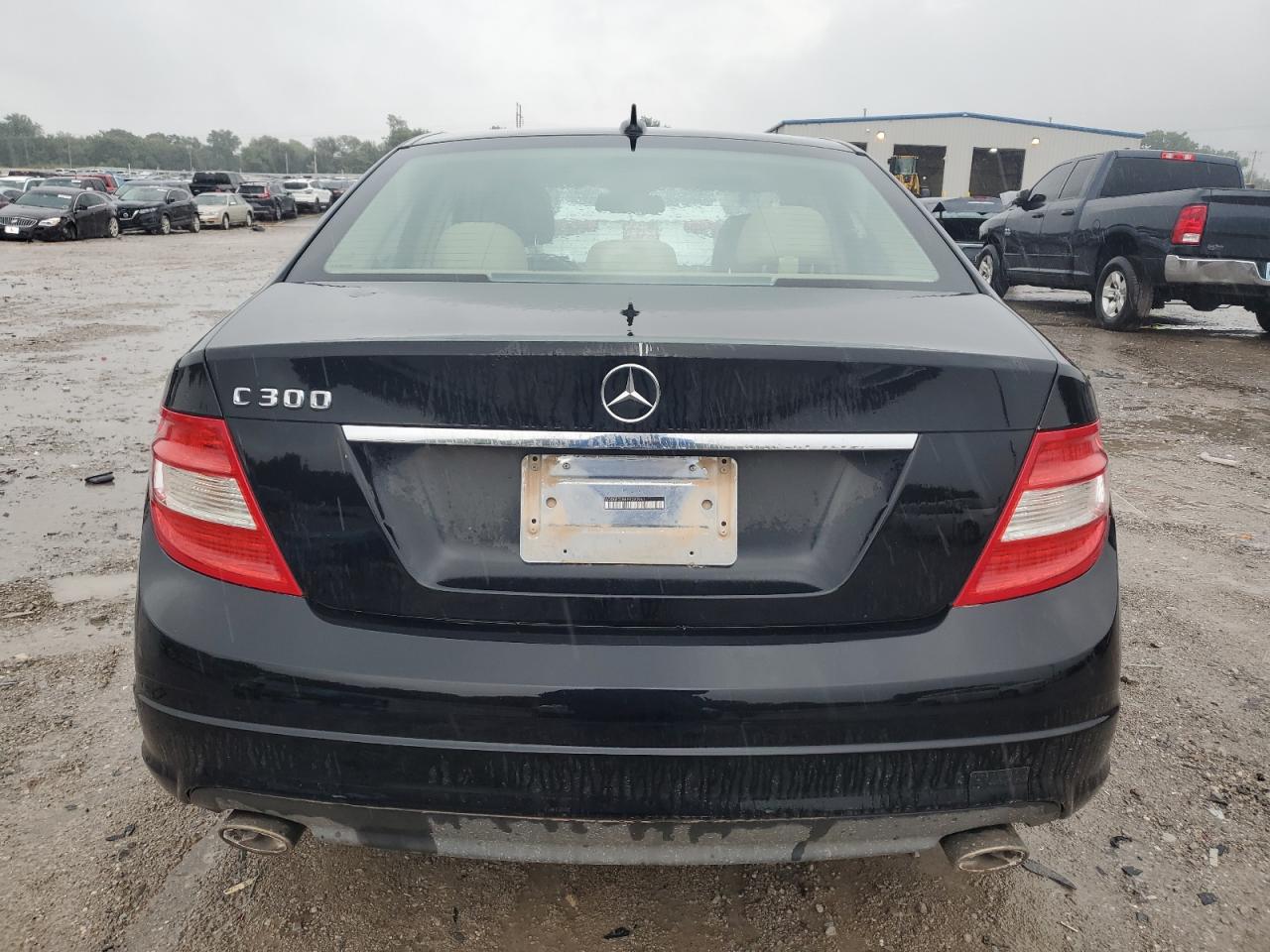 2010 Mercedes-Benz C 300 VIN: WDDGF5EB8AR093941 Lot: 70097775