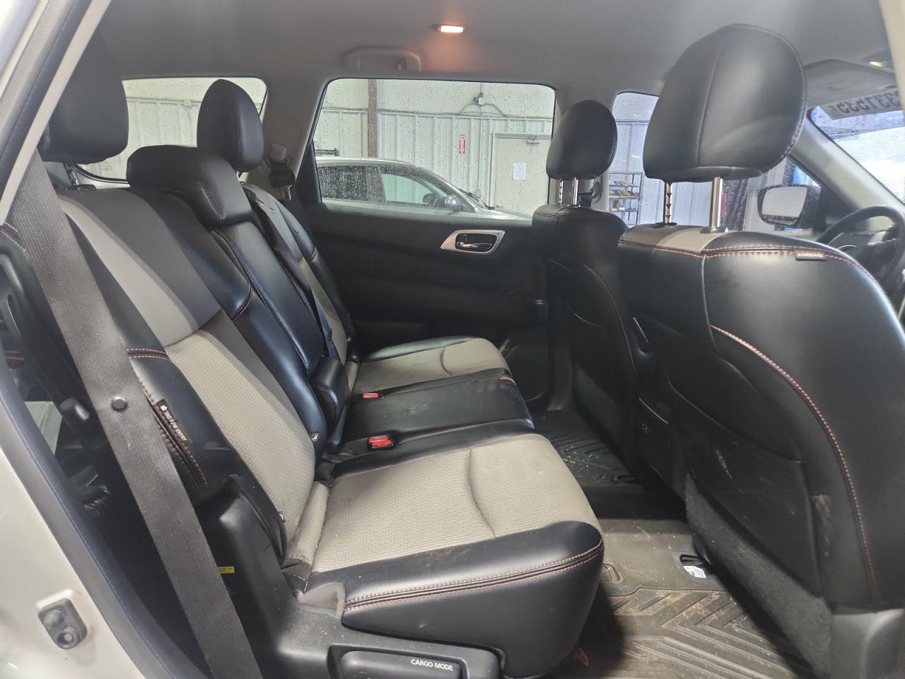 2019 Nissan Pathfinder S VIN: 5N1DR2MN8KC623940 Lot: 68331535