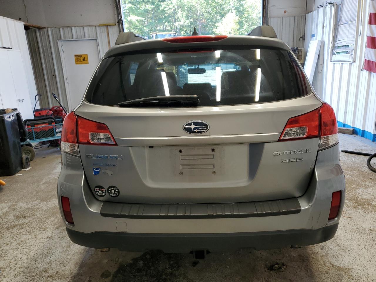 2011 Subaru Outback 3.6R Limited VIN: 4S4BRDKCXB2332575 Lot: 67126995