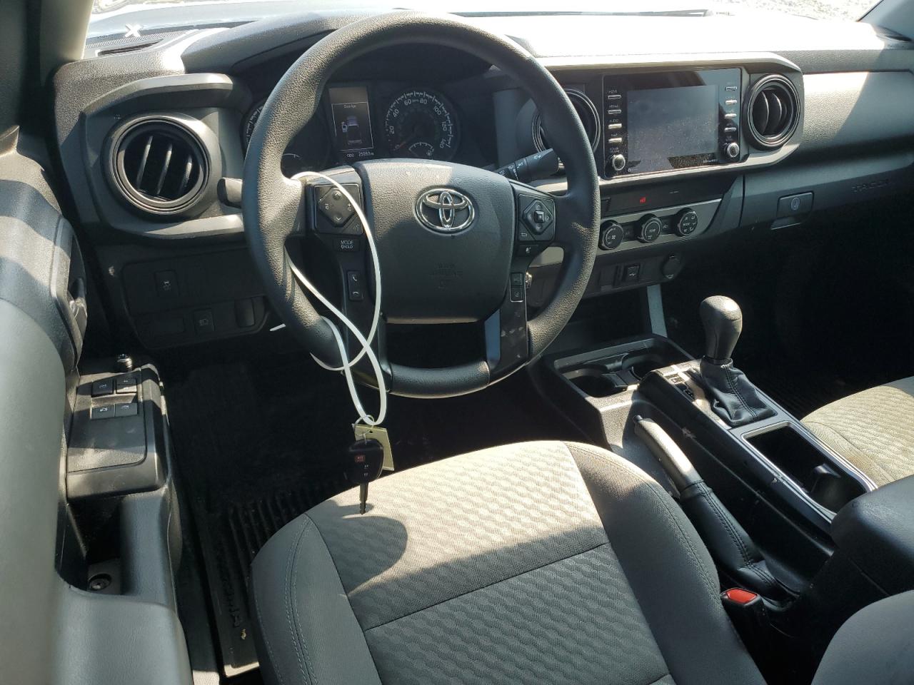 2022 Toyota Tacoma Access Cab VIN: 3TYRX5GN3NT037795 Lot: 69995185