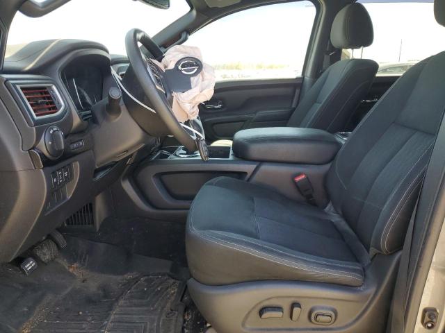  NISSAN TITAN 2018 Угольный