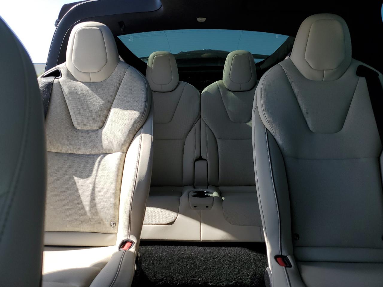 2022 Tesla Model X VIN: 7SAXCBE60NF334071 Lot: 69311805