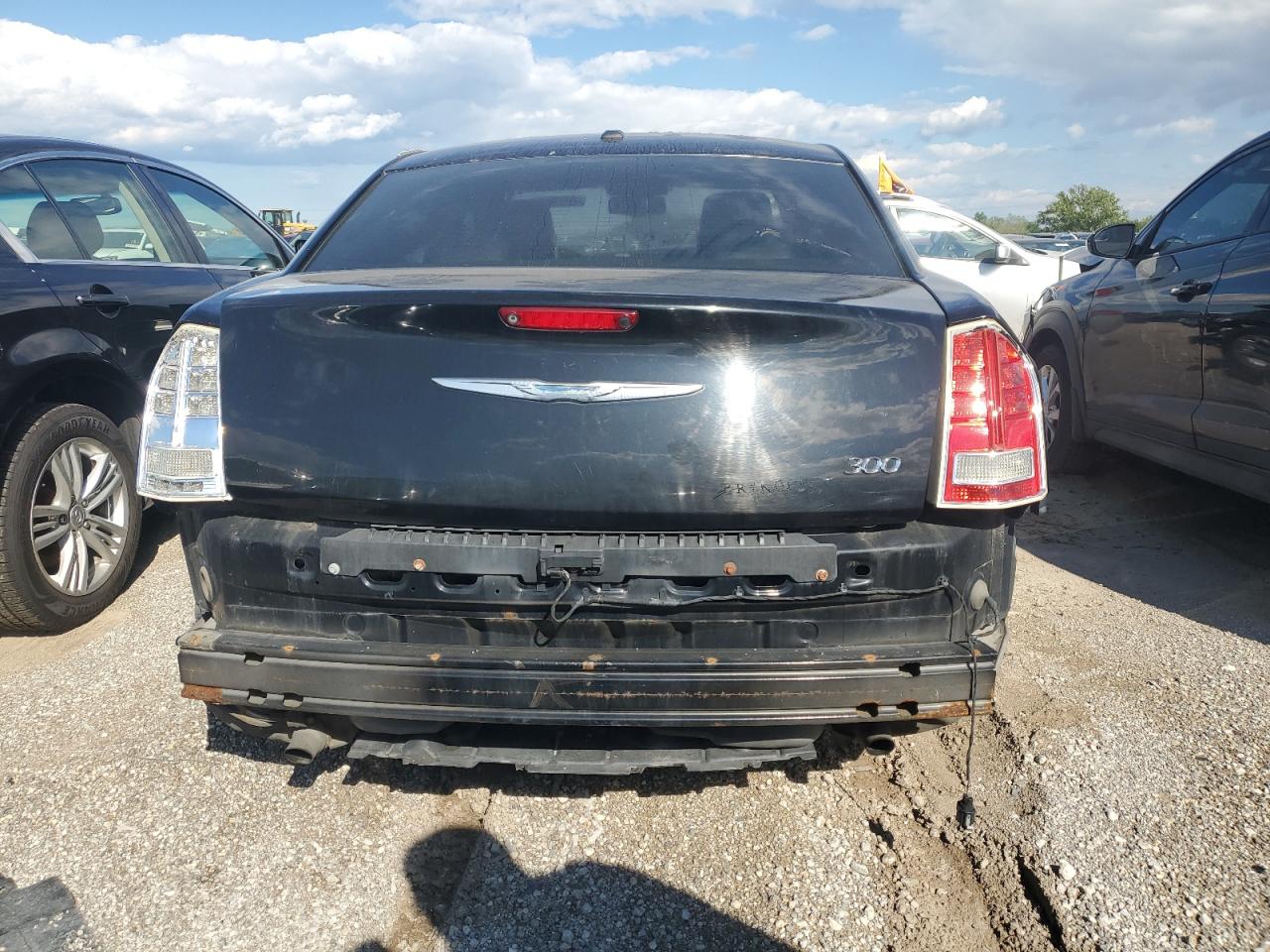 2012 Chrysler 300 Limited VIN: 2C3CCACG3CH265843 Lot: 70180735